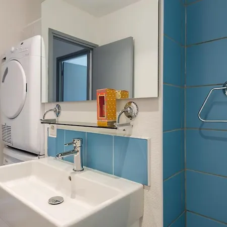 Le Rhone Apartment *